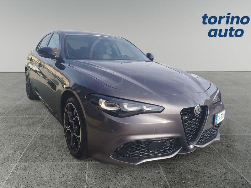 Alfa Romeo Giulia Q4 VELOCE