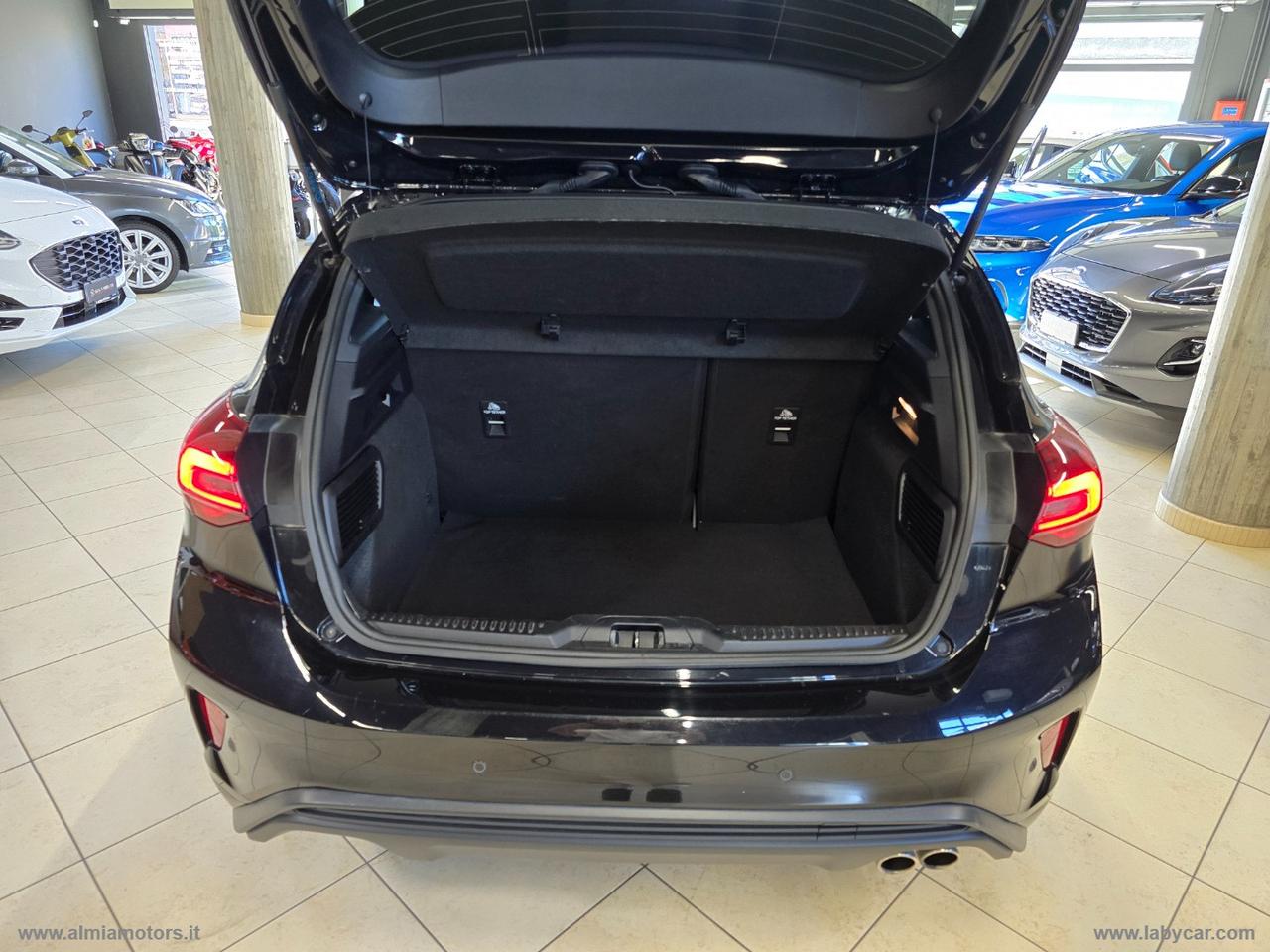 FORD Focus 1.5 EcoBlue 115CV aut. 5p. ST-Line