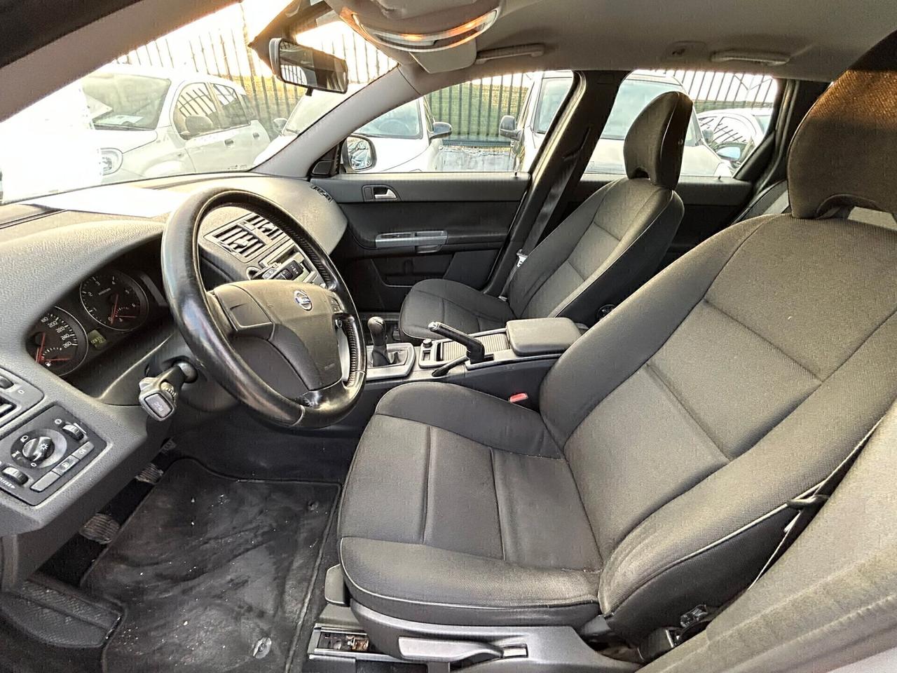 Volvo V50 D2 POLAR