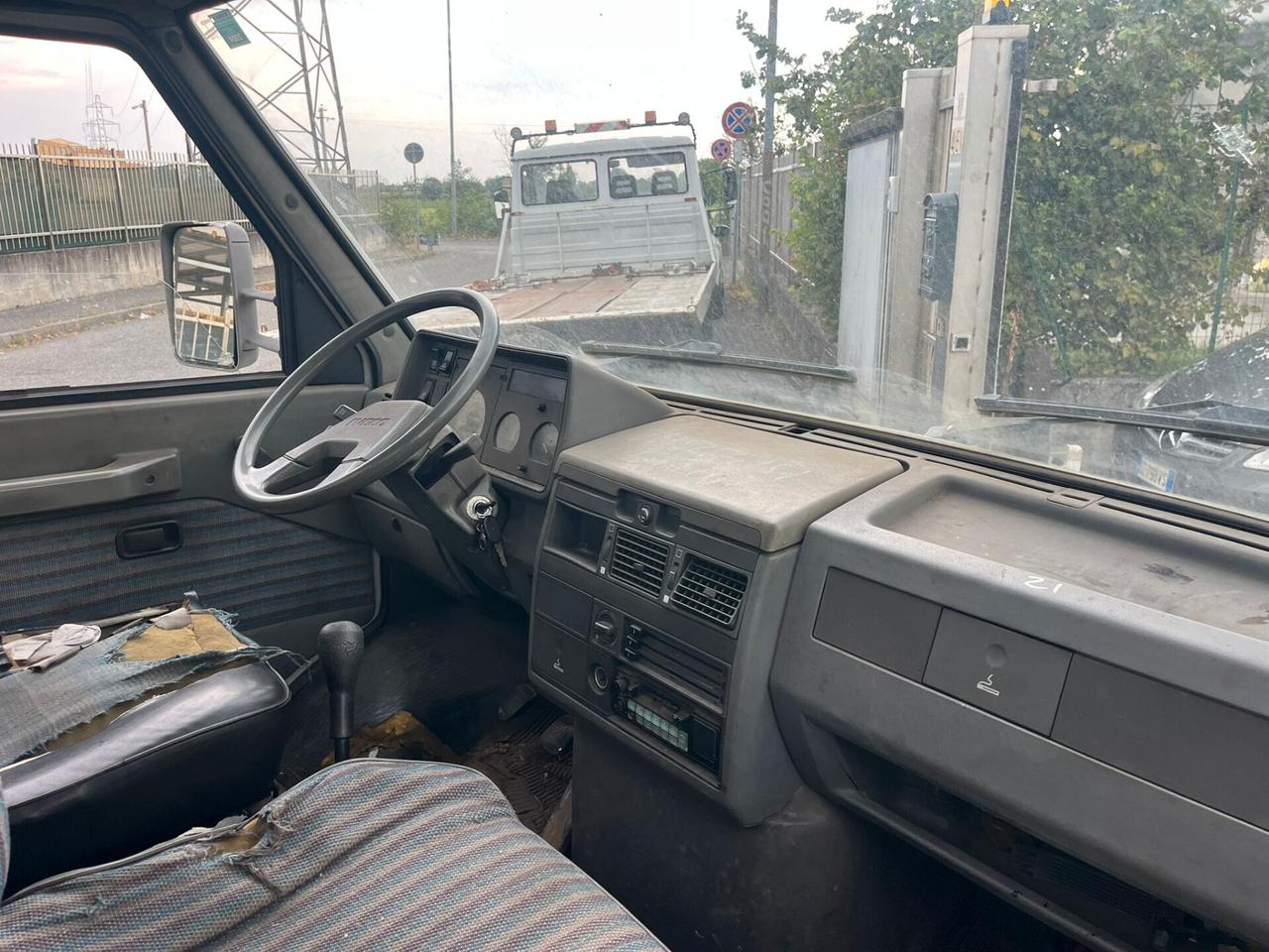 IVECO DAILY 35 CASSONE FISSO 4,55METRI