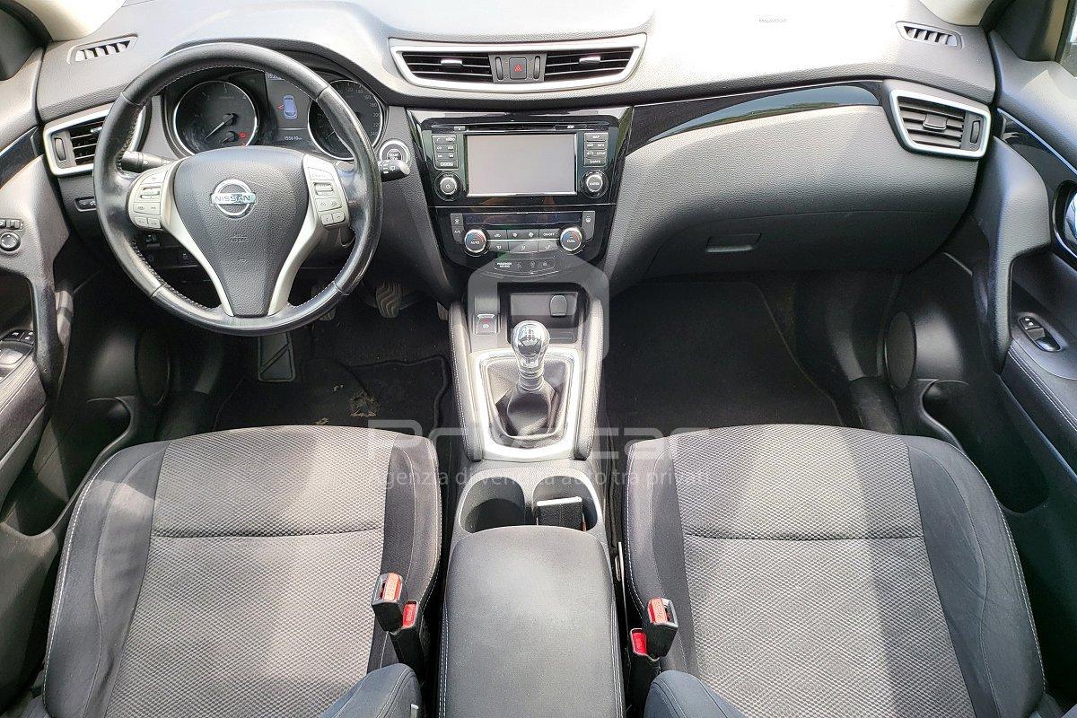 NISSAN Qashqai 1.5 dCi N-Connecta