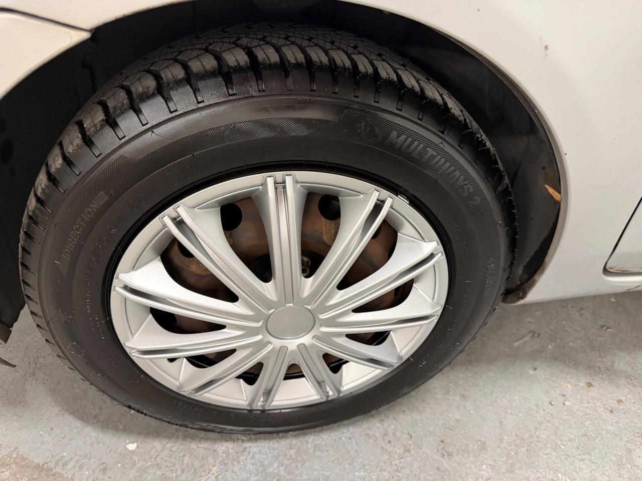 Renault Clio Storia 1.2 16V 3 porte Dynamique