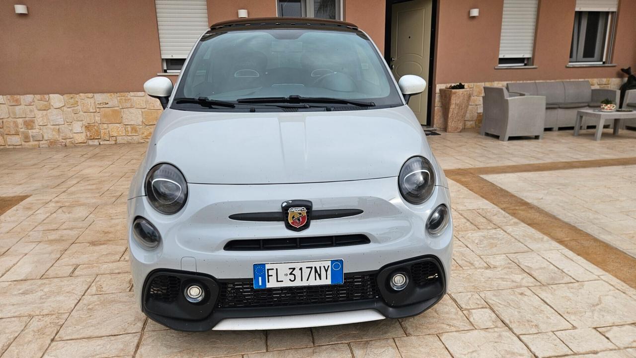 Abarth 595 1.4 Turbo T-Jet 145 CV
