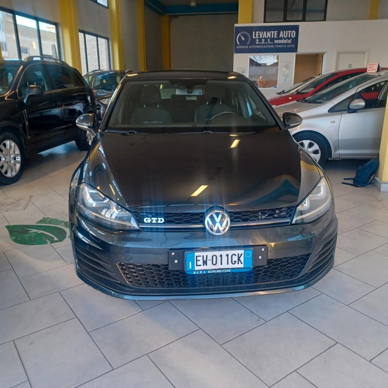 GOLF 7 GTD 2.0 TDI AUTOM OTTIMO STATO