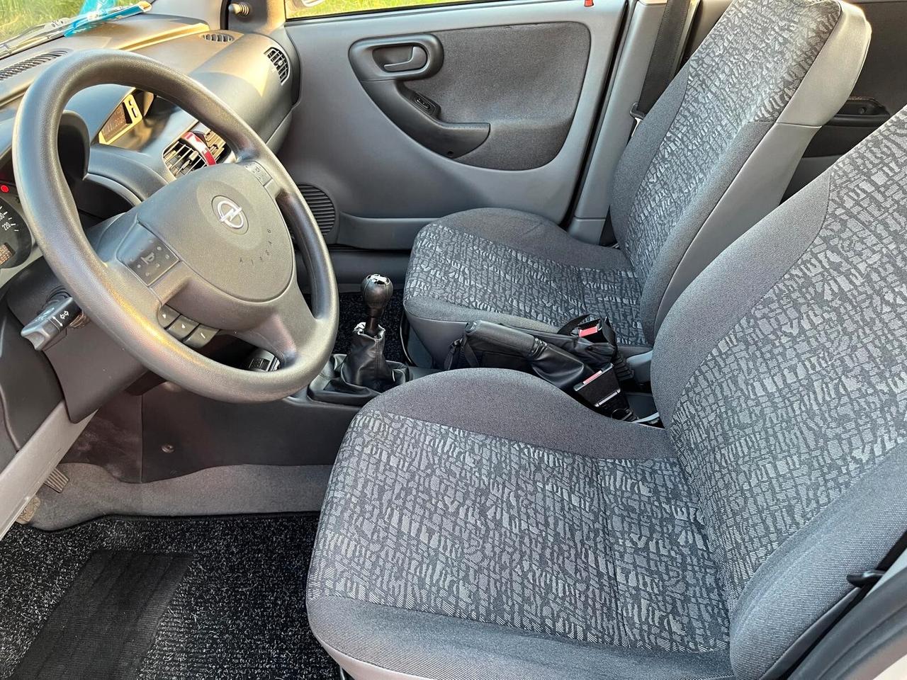 Opel Corsa 1.0i 12V cat 5 porte