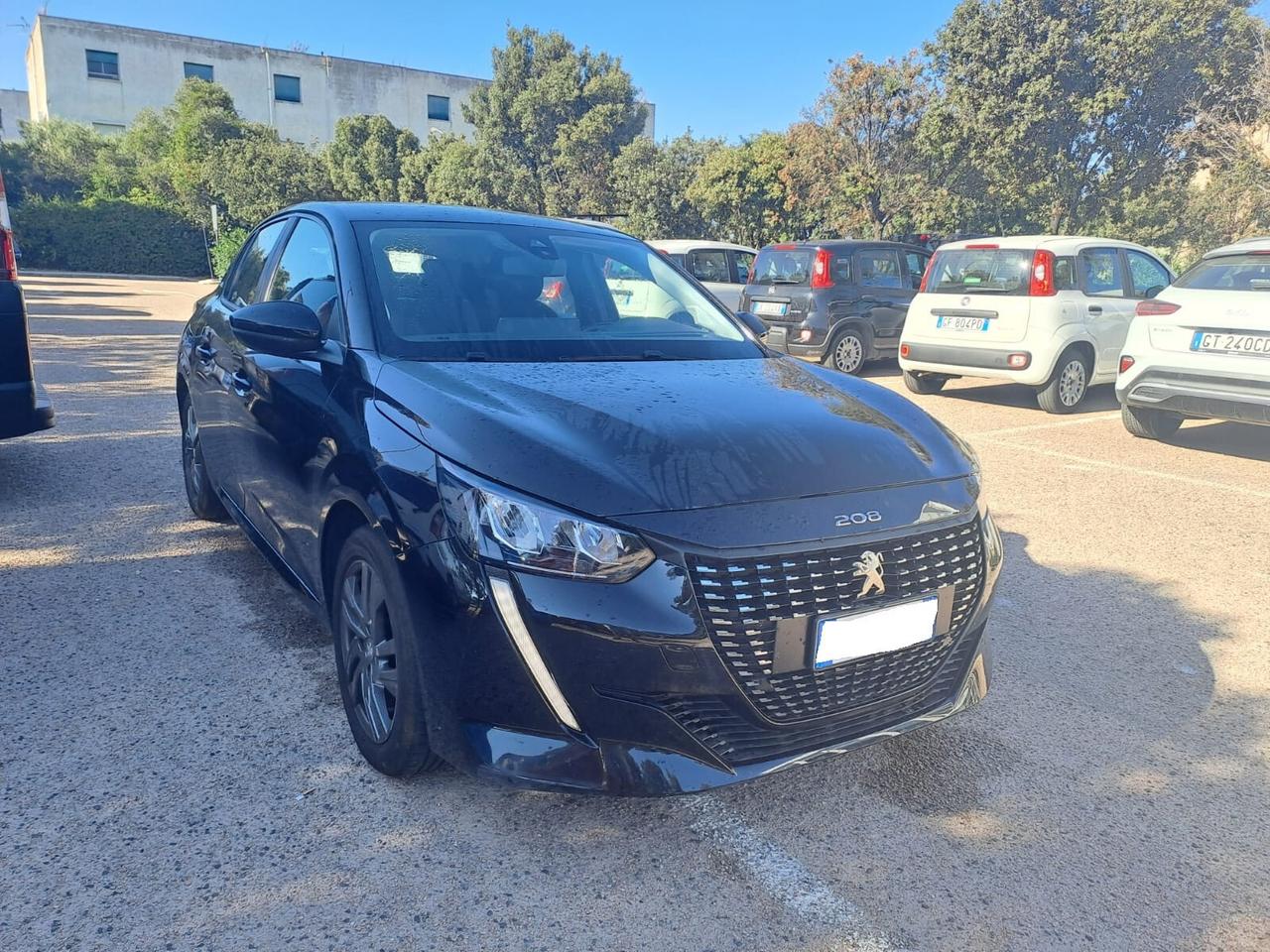 Peugeot 208 2022 garantita 12 mesi