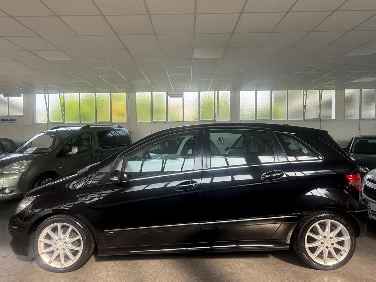 Mercedes-benz B 200 CDI Sport ok neopatentati