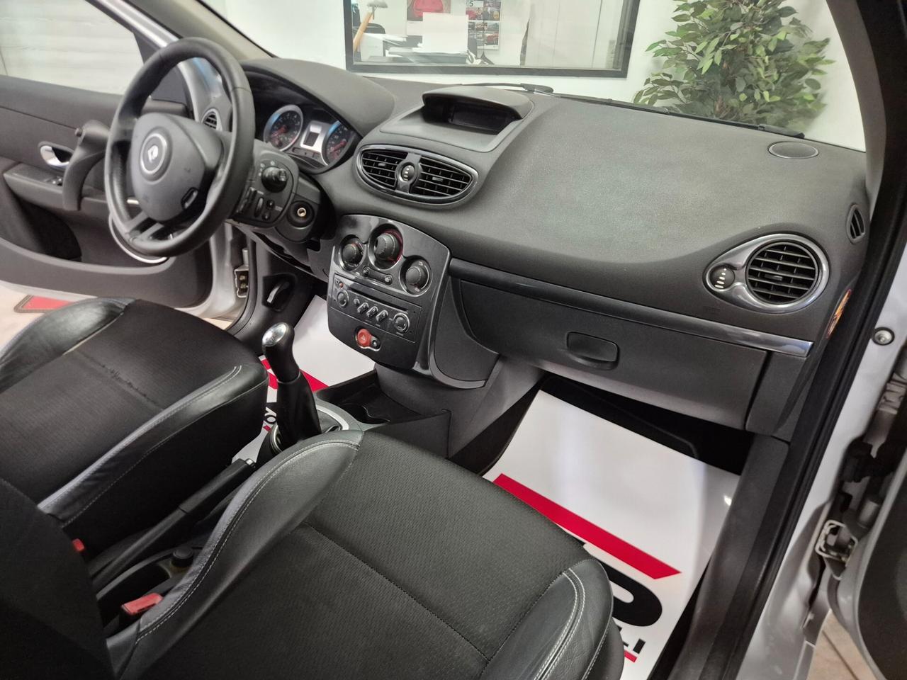 Renault Clio 1.2 5p GPL Luxe