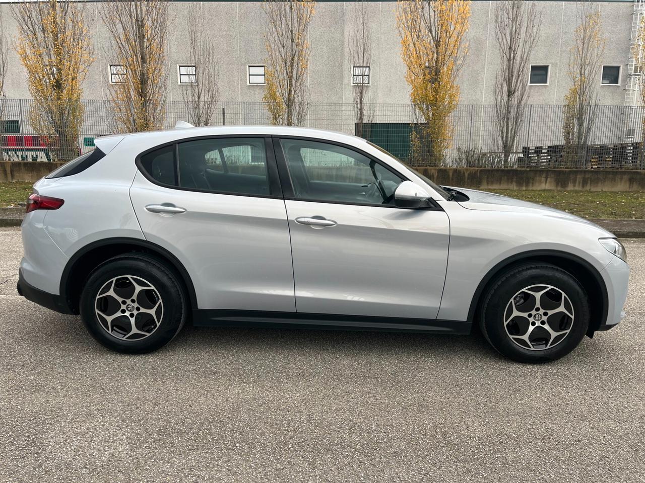 Alfa Romeo Stelvio 2.2 TD 190 cv AT8 Q4 Business