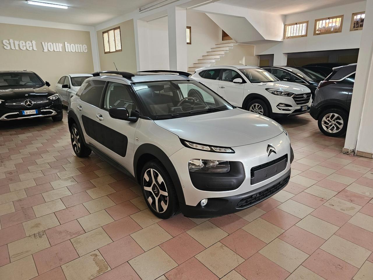 Citroen C4 Cactus BlueHDi 100 S&S ETG6 Shine