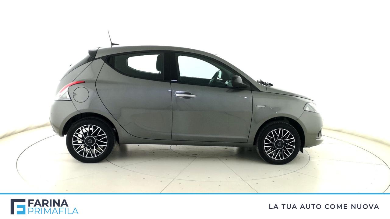 LANCIA Ypsilon III 2021 - Ypsilon 1.0 firefly hybrid Platino s&s 70cv