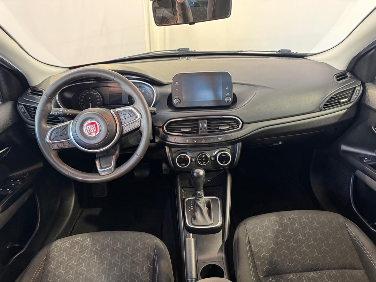 Fiat Tipo 1.5 Hybrid DCT 5 porte Cross