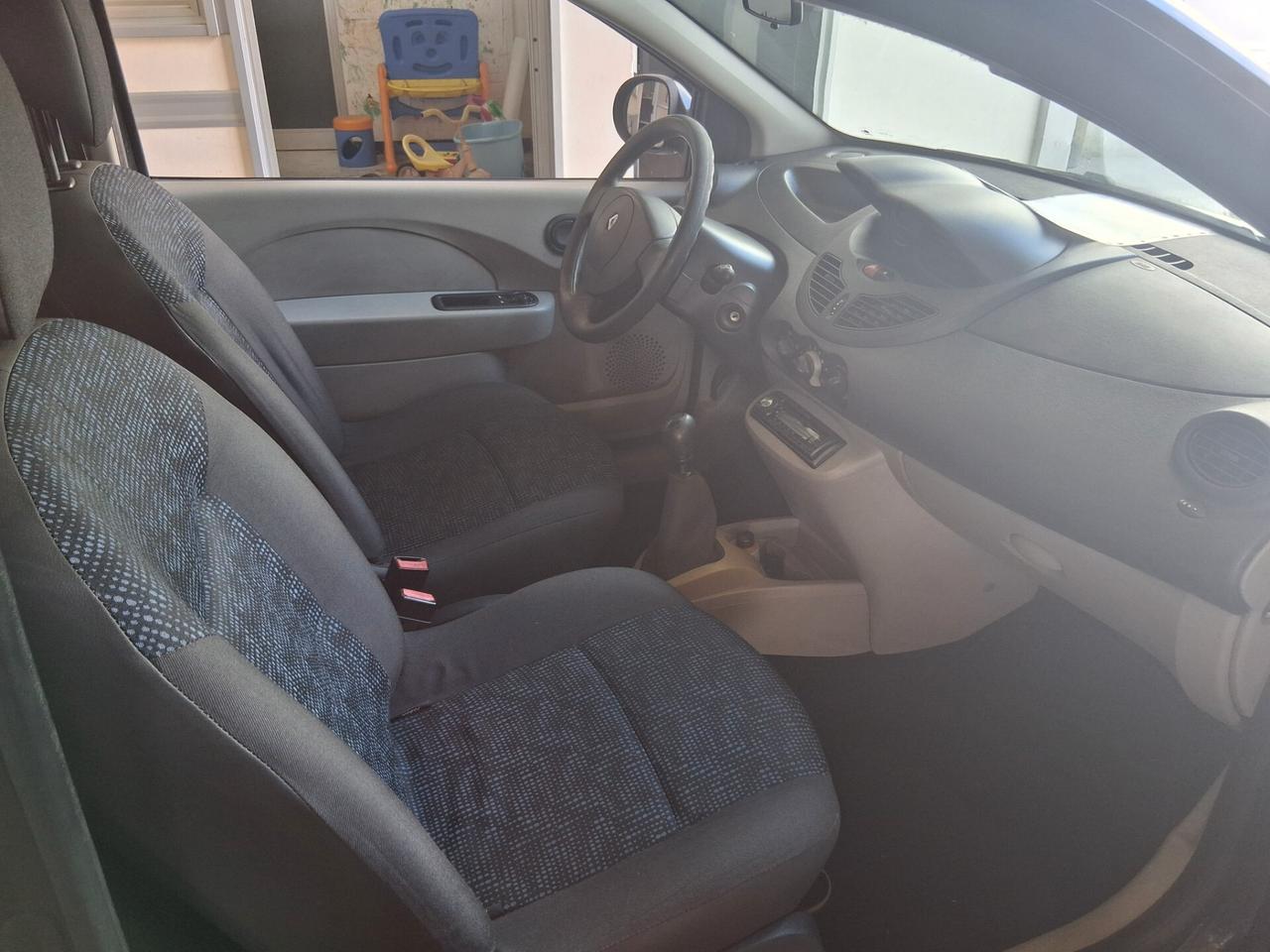 Renault Twingo 1.2i 16V cat Wave