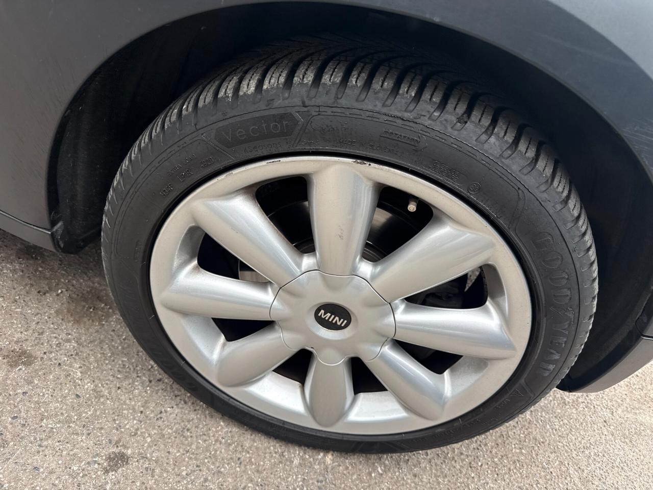 MINI Cooper S Countryman 1.6 all4 / AUTOMATICA