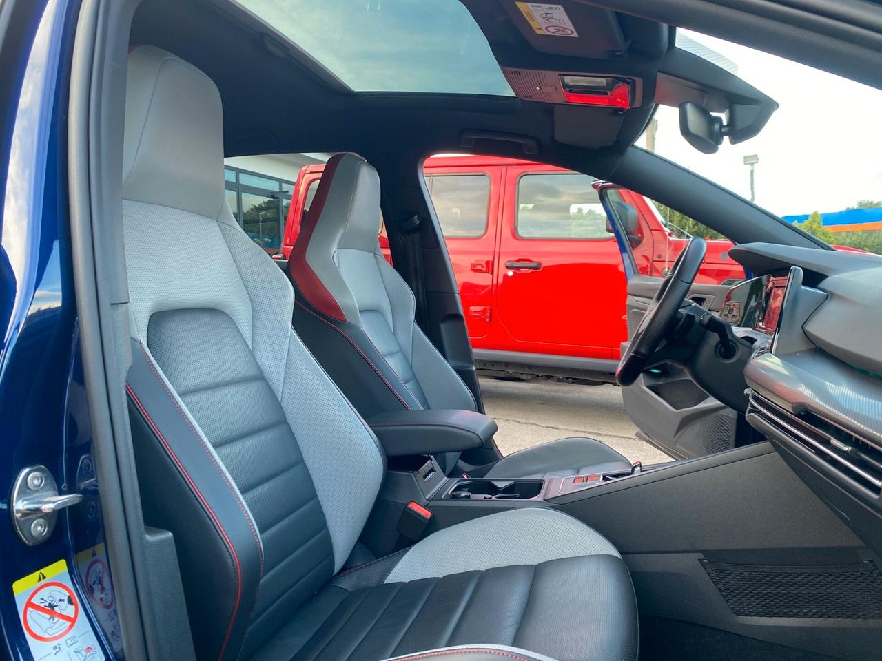 Volkswagen Golf GTI 2.0 TSI DSG