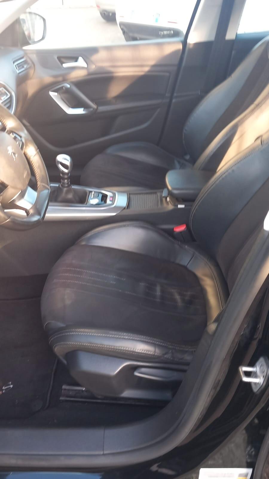 Peugeot 308 BlueHDi 150 S&S EAT6 Allure