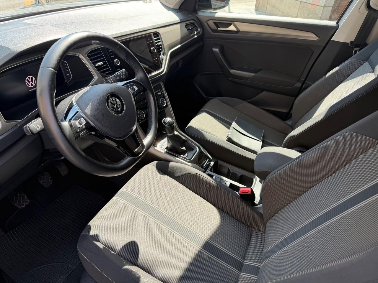 Volkswagen T-Roc 1.5 TSI Life #10070