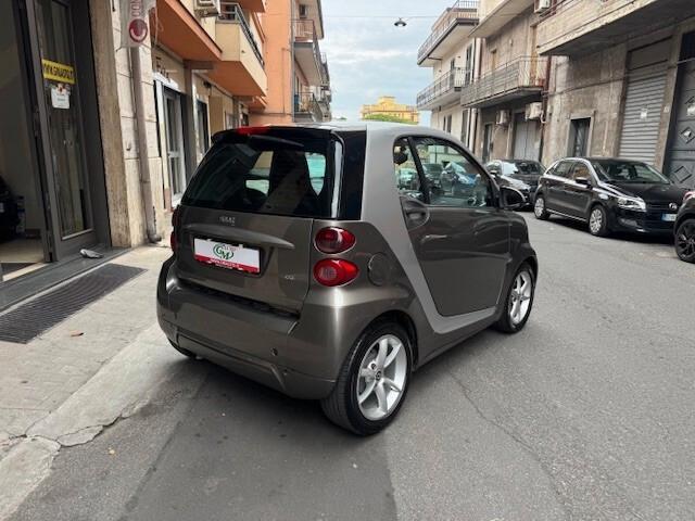 Smart ForTwo 800 coupé passion cdi For Two