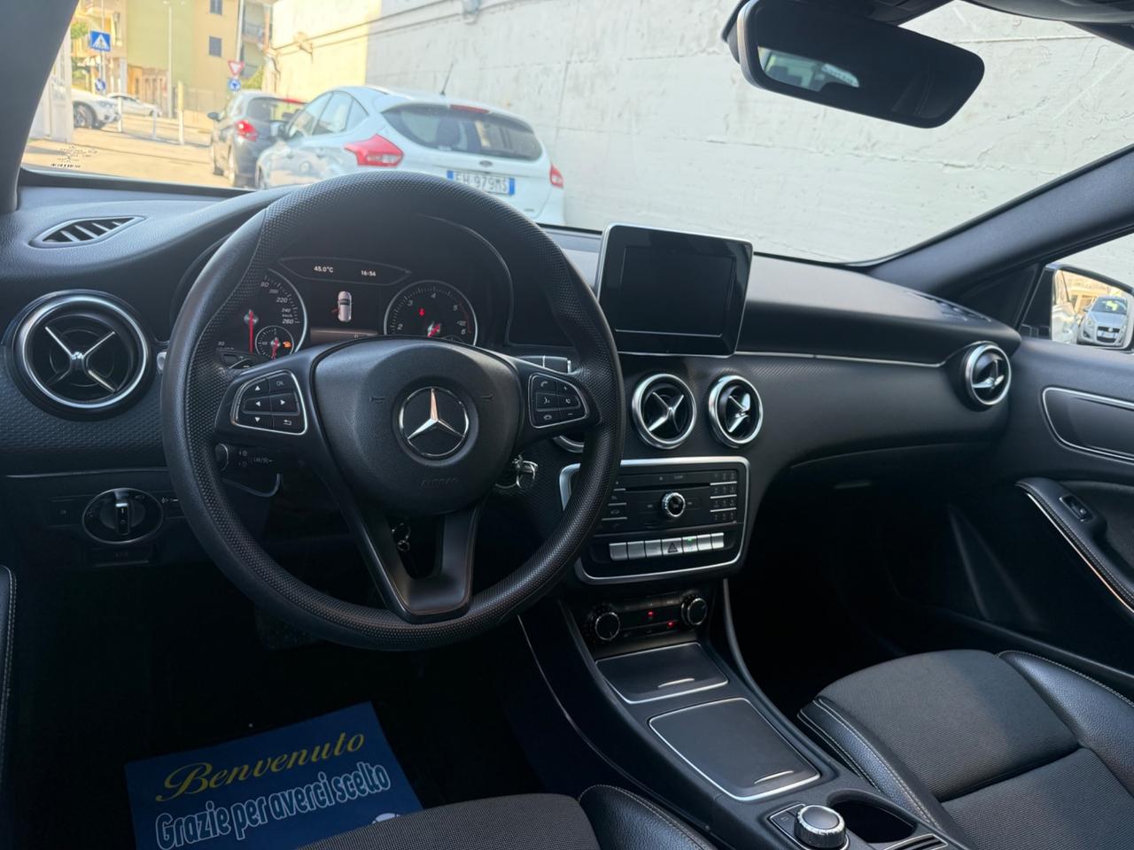 Mercedes Classe A 1.5diesel 90cv AUTOMATICA - 2017