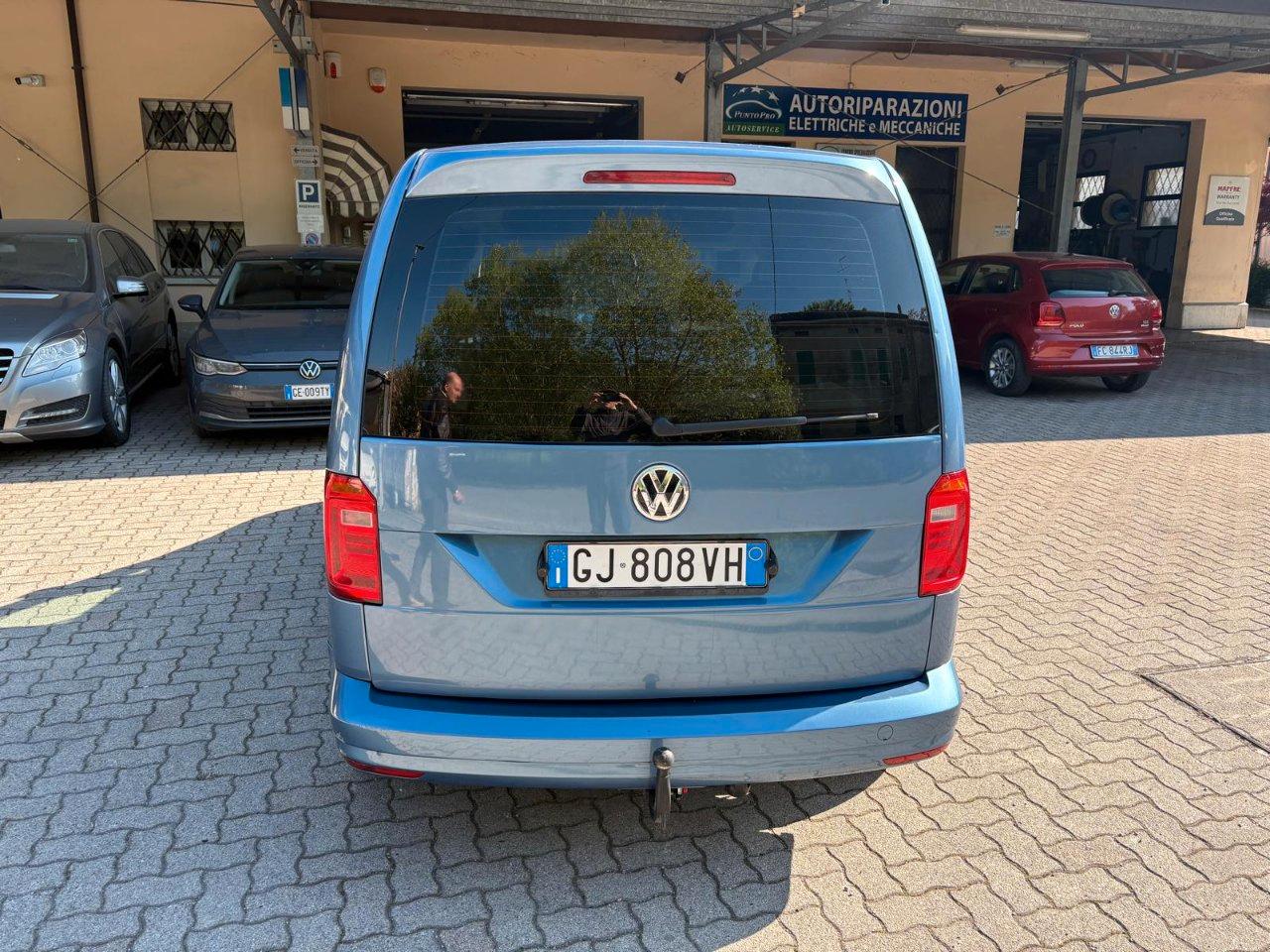 VOLKSWAGEN Caddy 2.0 tdi 102cv E6 GANCIO OK NEOPATENTATO