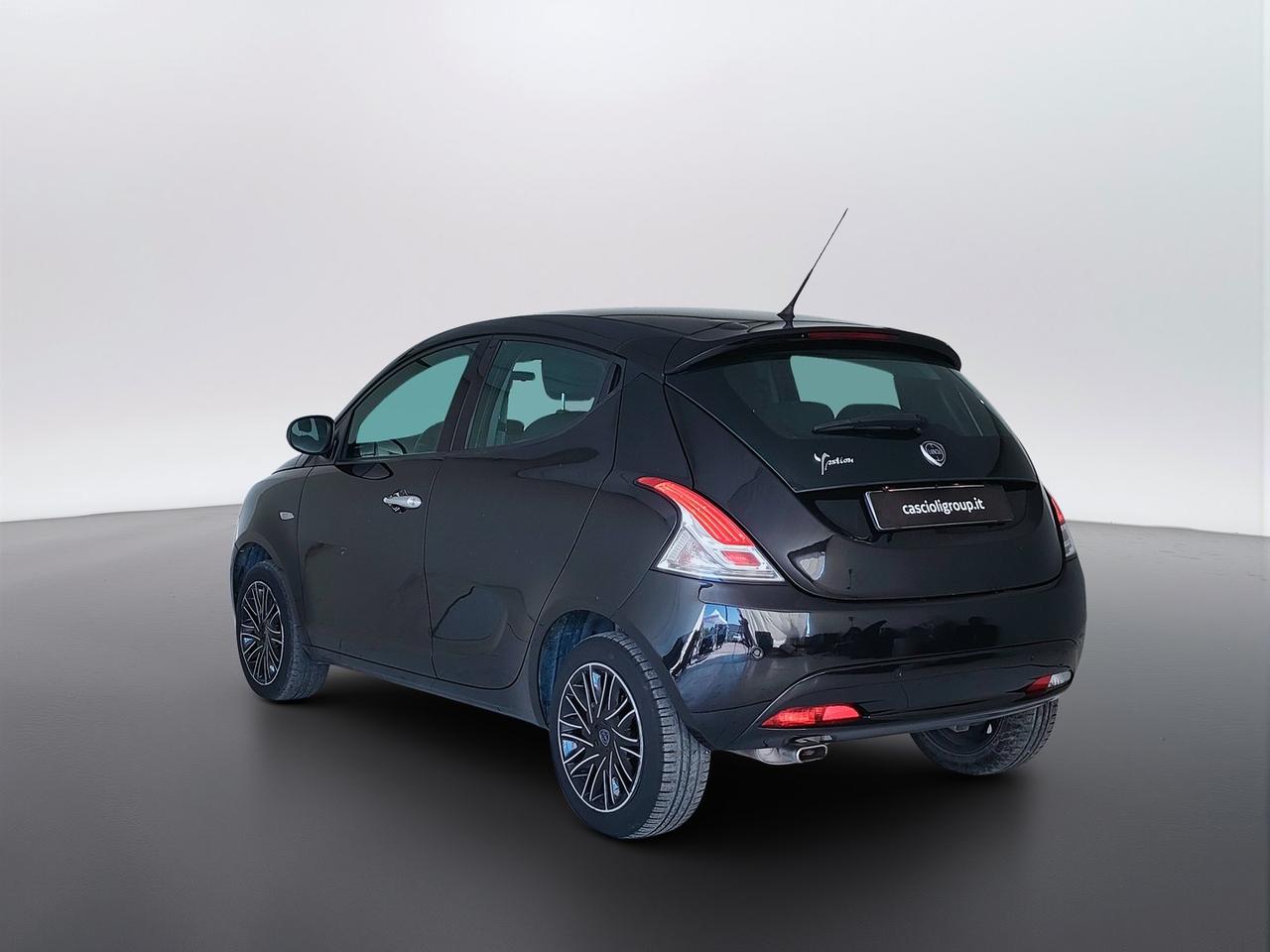 LANCIA Ypsilon III 2015 - Ypsilon 1.2 Gold s&s 69cv my19