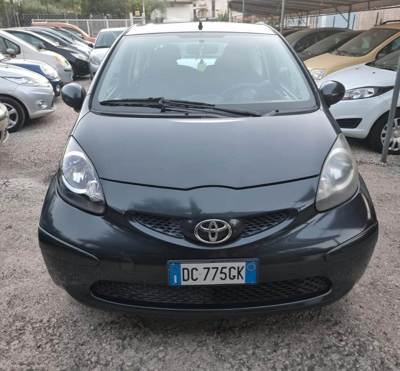 Toyota Aygo 1.0 12V VVT-i 3 porte Sol