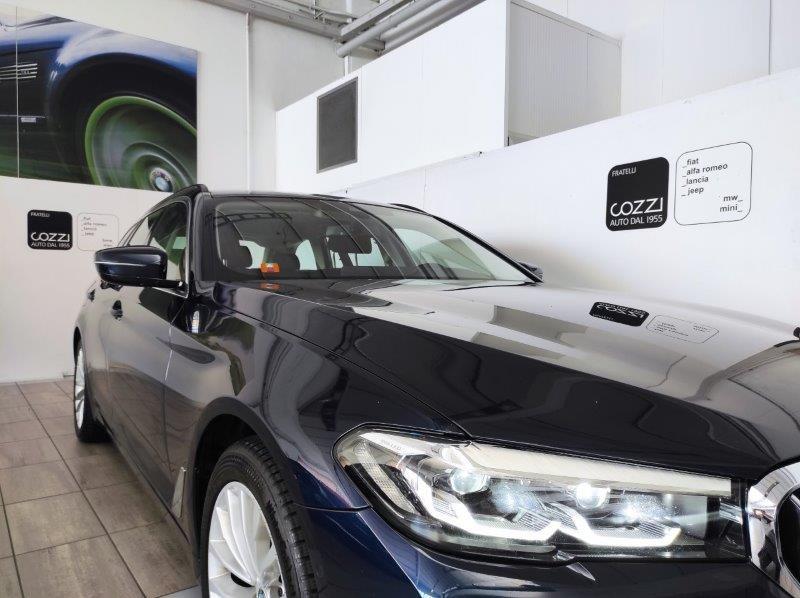 BMW Serie 5(G30/31/F90) - 520d 48V xDrive Touring Luxury
