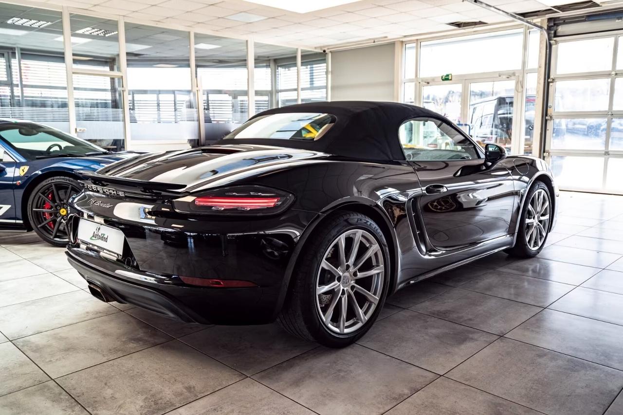Porsche 718 Spyder Boxster 2.0