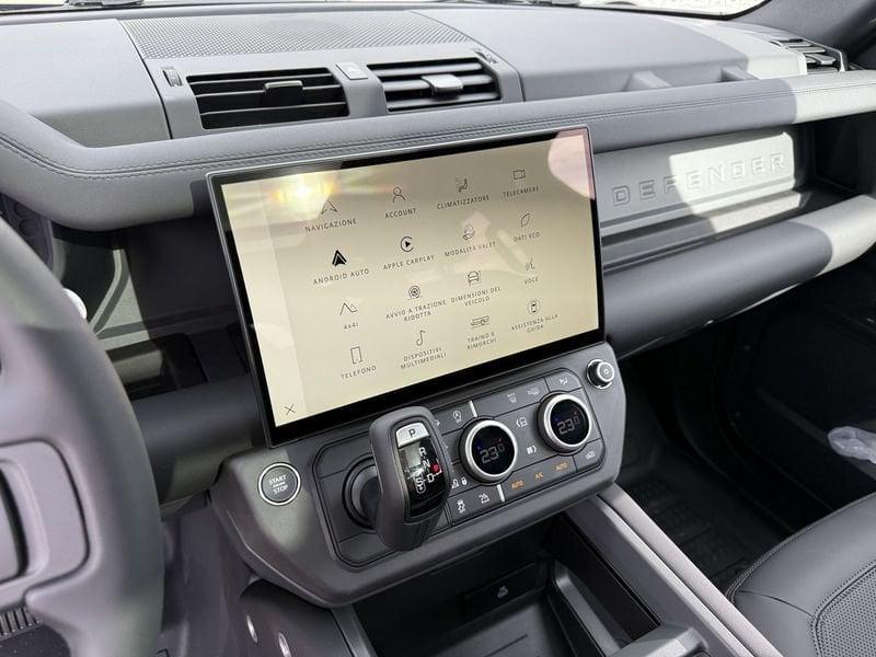 Land Rover Defender D250 AWD Auto 110 X-Dynamic SE