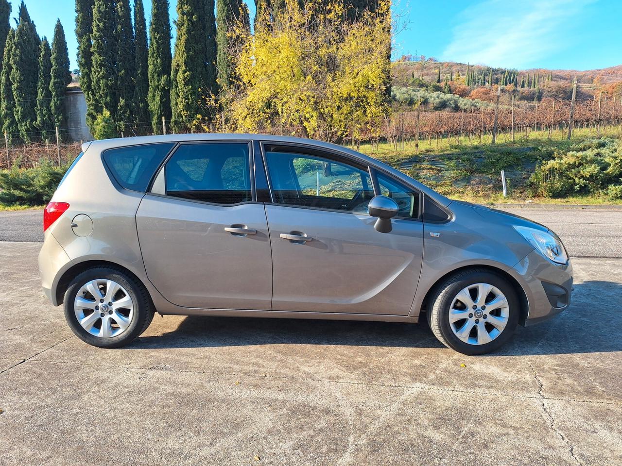 Opel Meriva 1.3 CDTI 95CV NEOPATENTATI