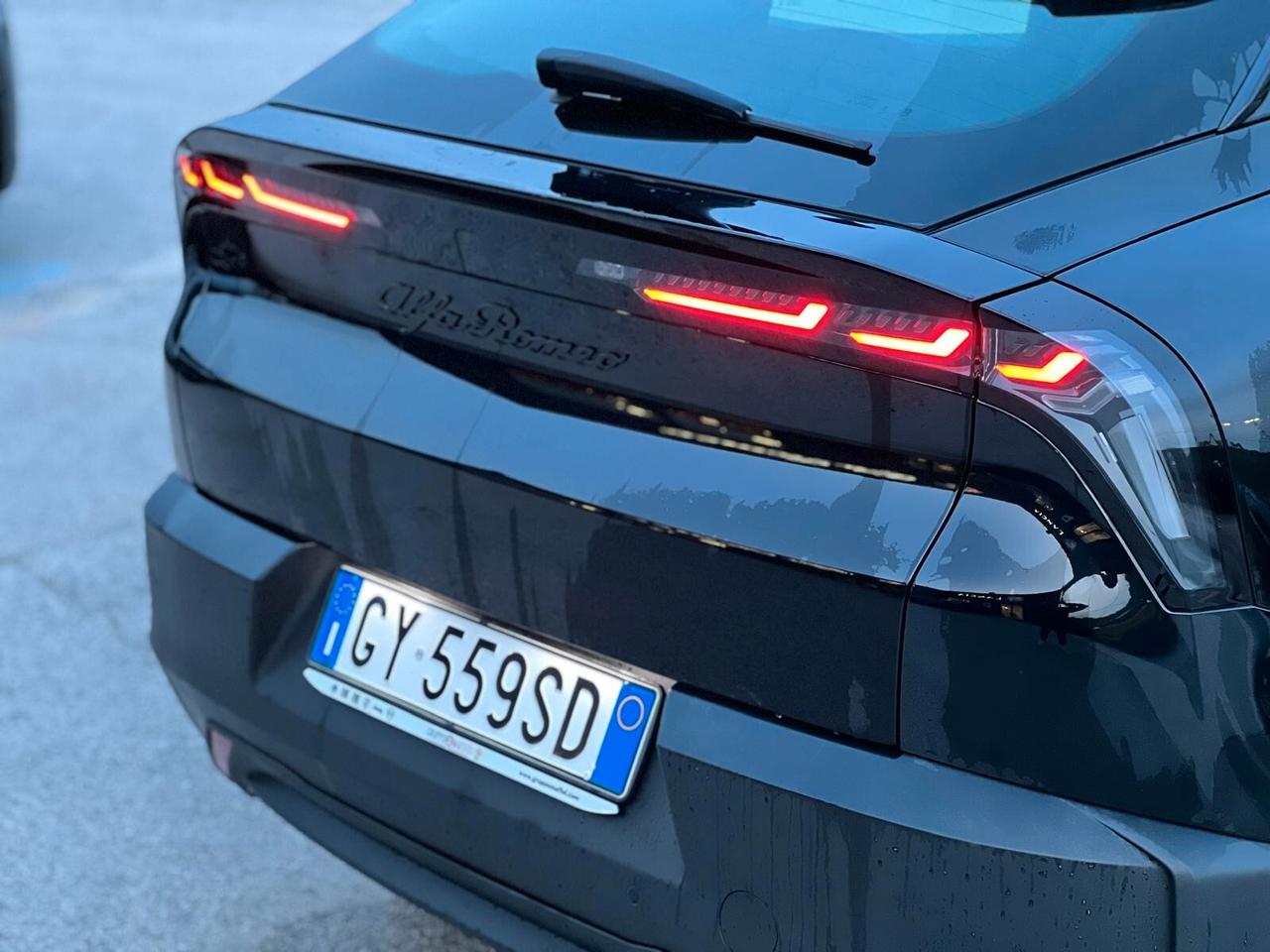 Alfa Romeo Junior 1.2 145 CV Hybrid eDCT6