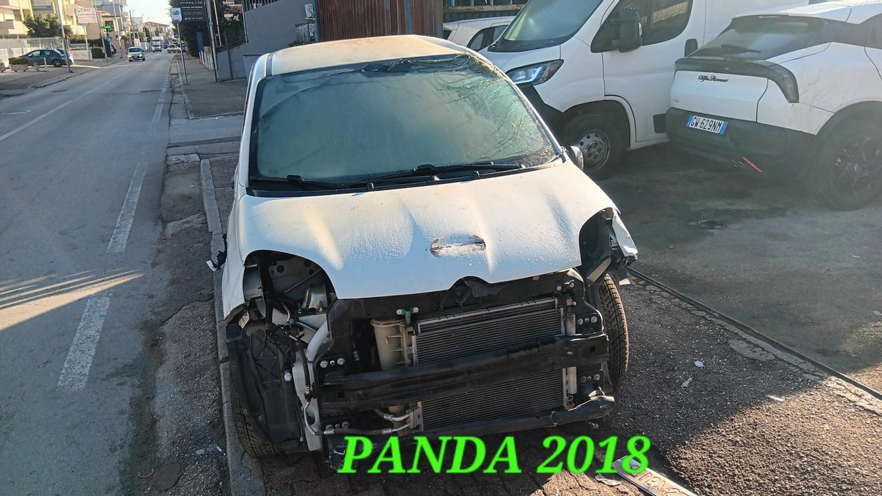 Fiat Panda incidentata sinistrata mondialcars 018