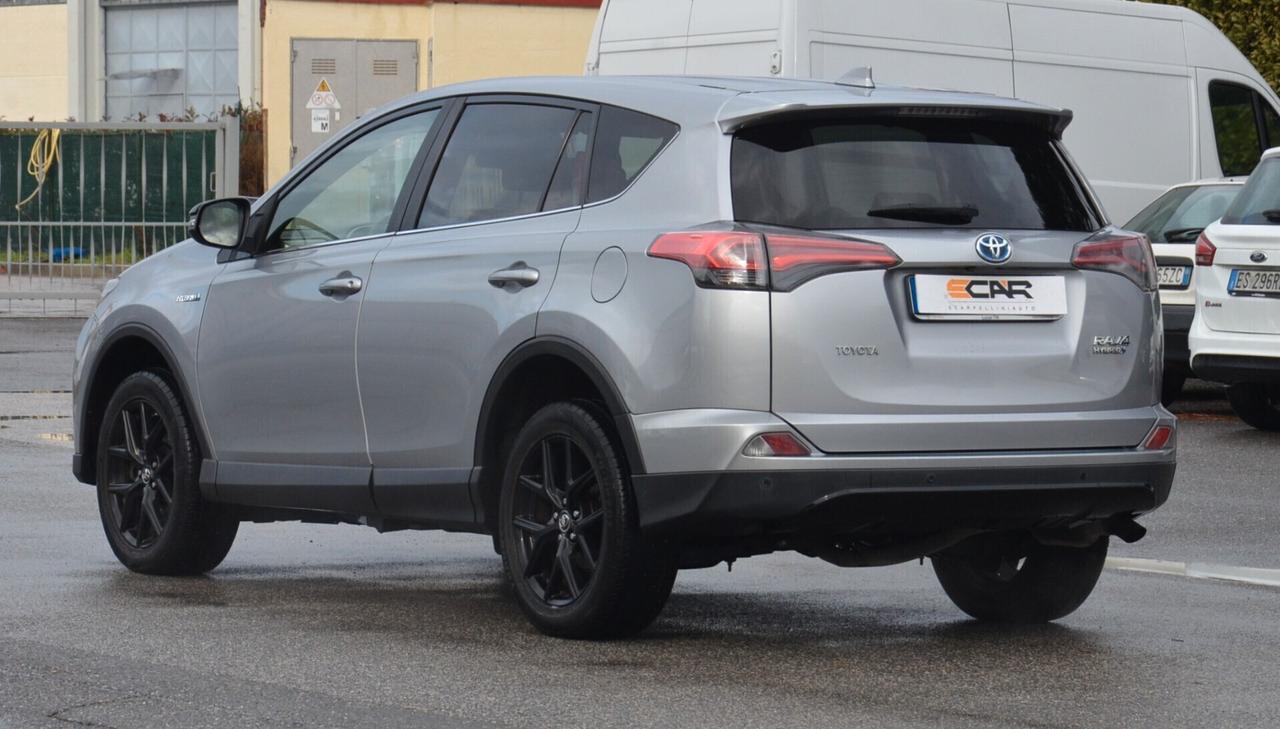 Toyota RAV 4 2.5 Hybrid 2WD Style