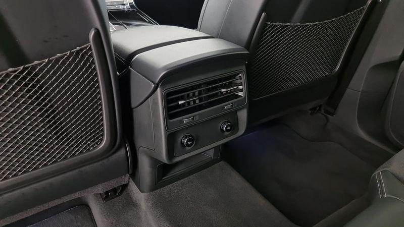 Audi Q8 50 TDI 286 CV quattro tiptronic Sport