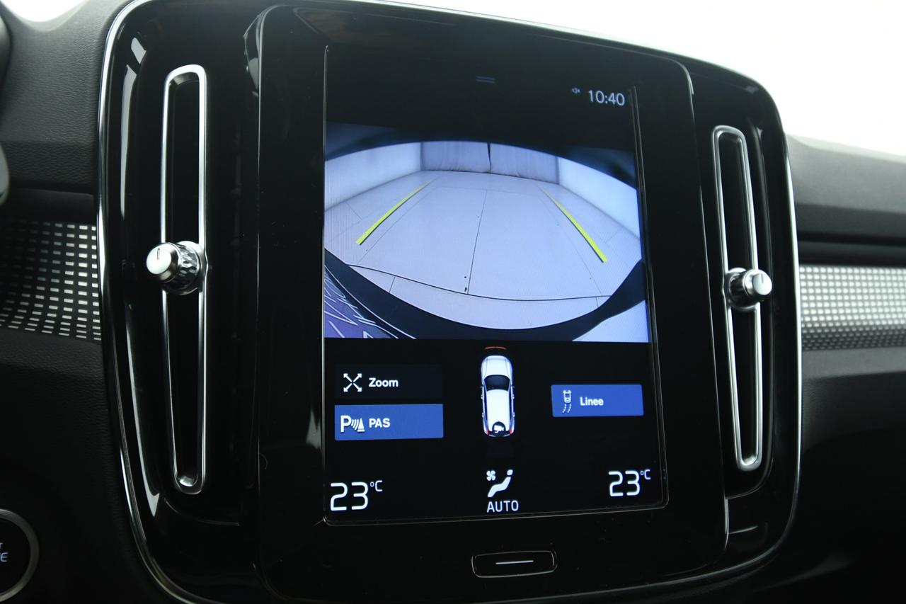 VOLVO XC40 1.5 t4 phev R-design auto my21 NEOPATENTATI+CAMERA