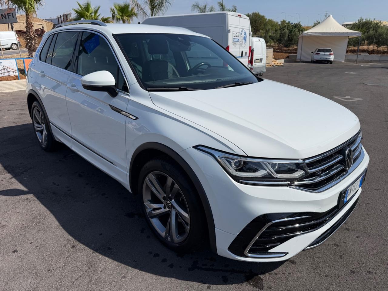 Volkswagen Tiguan 2.0 TDI 150 CV SCR DSG R-Line