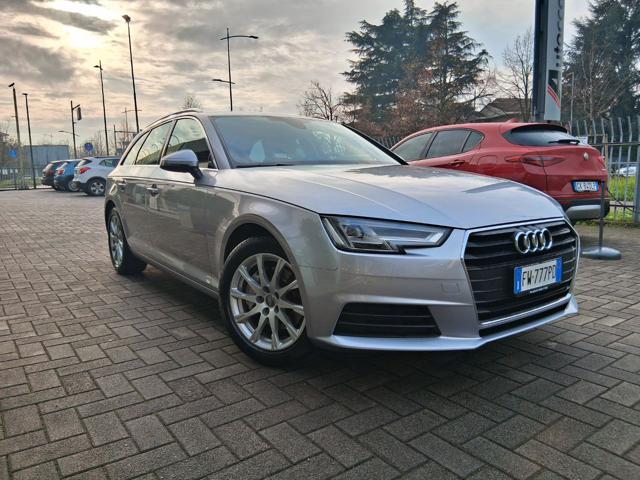 AUDI A4 Avant 40 TDI S tronic Business
