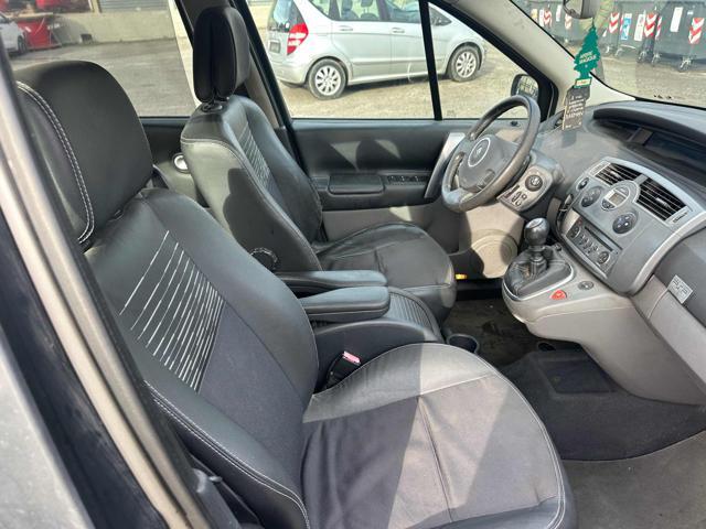 RENAULT Scenic 157,237km benzina/gpl neopatentati Bellissima 1.6