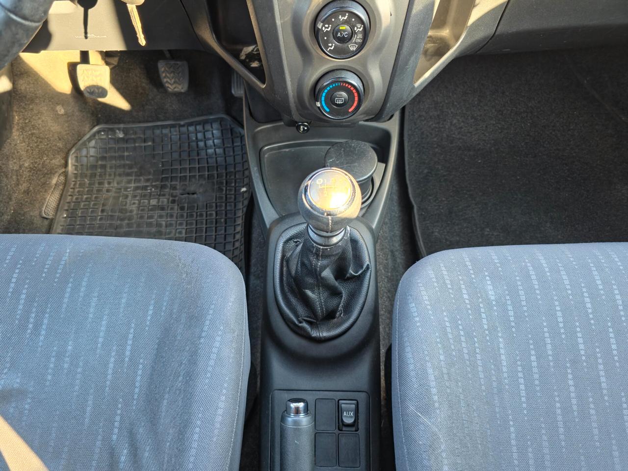 Toyota Yaris 1.4 D-4D DPF 5 porte CV-90 E4 Manuale NEO 2009
