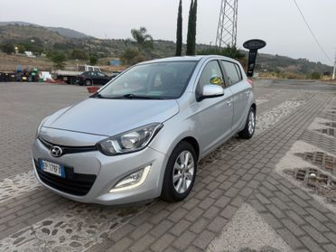 Hyundai i20 1.1 CRDi 5p. Sound Edition