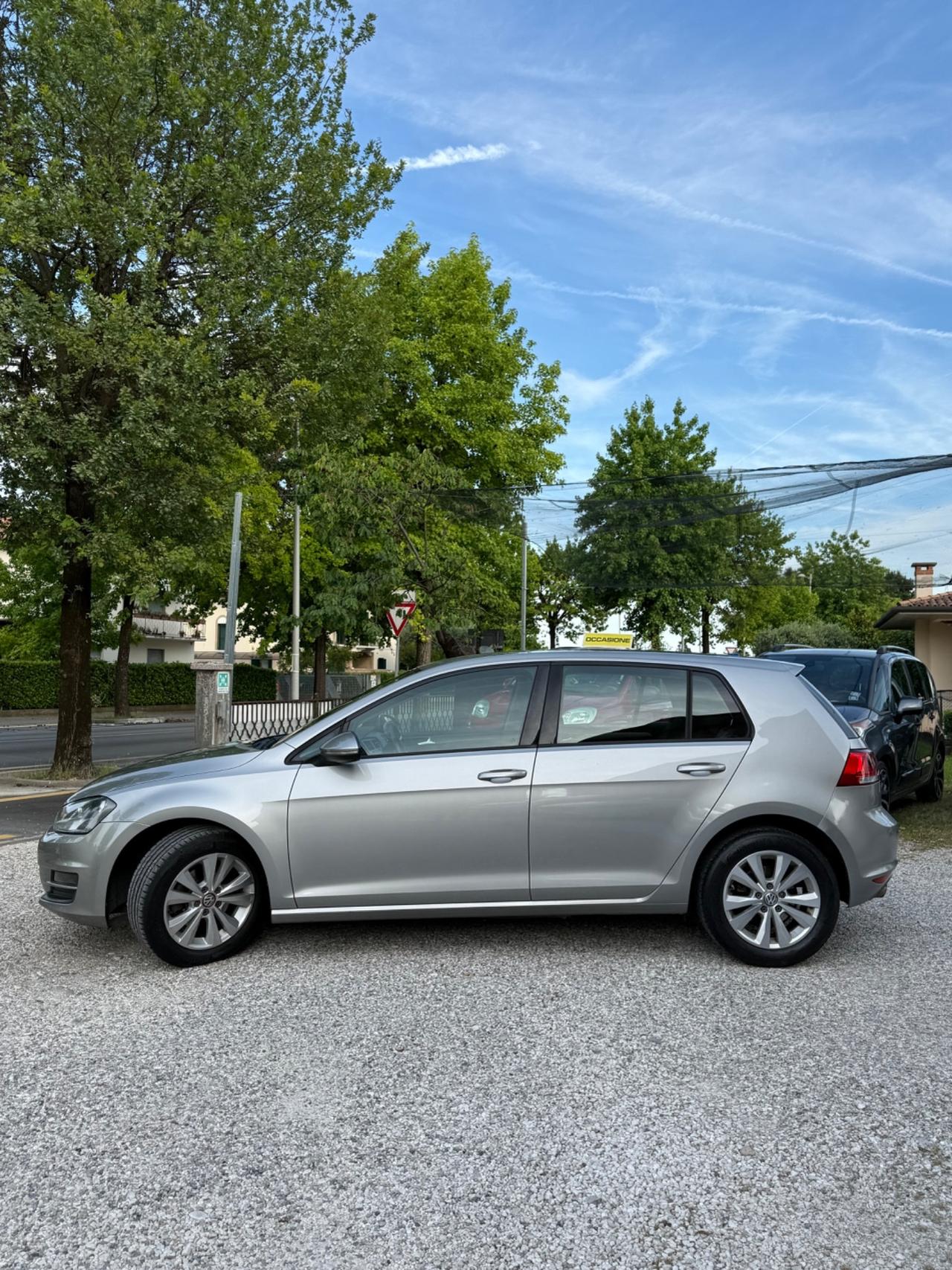 Volkswagen Golf 1.6 TDI DSG 5p. Comfortline BlueMotion Technology