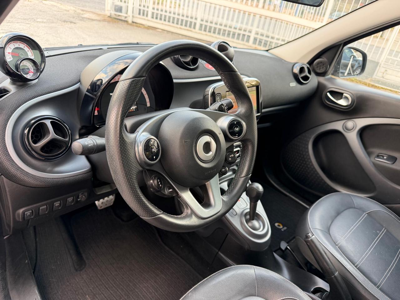 Smart ForFour 90 0.9 Turbo twinamic Prime LED TETTO