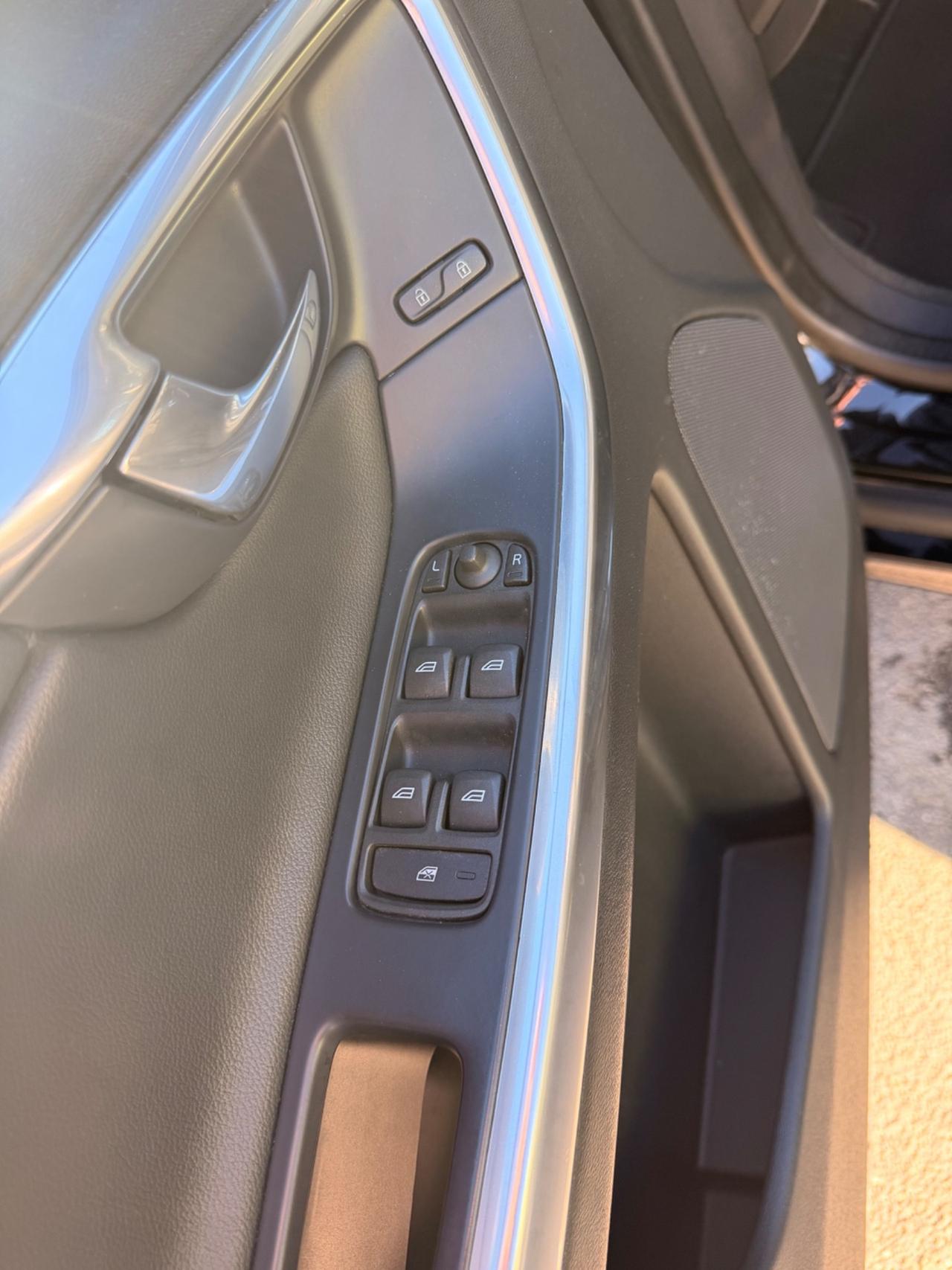 Volvo XC 60 XC60 D3 Geartronic Summum Automatica 164.000 km