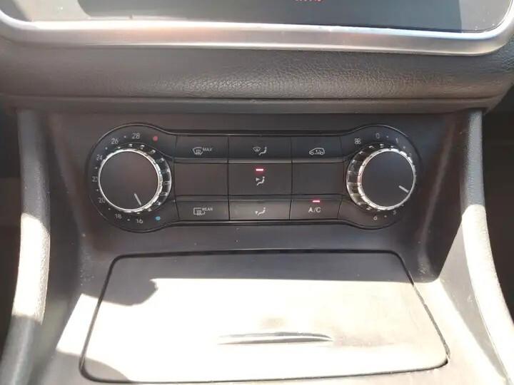 Mercedes-benz GLA 200 d Automatic Executive