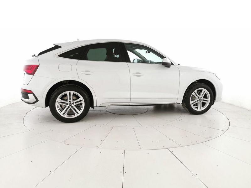 Audi Q5 Sportback 40 2.0 tdi mhev 12V S line quattro s-tronic
