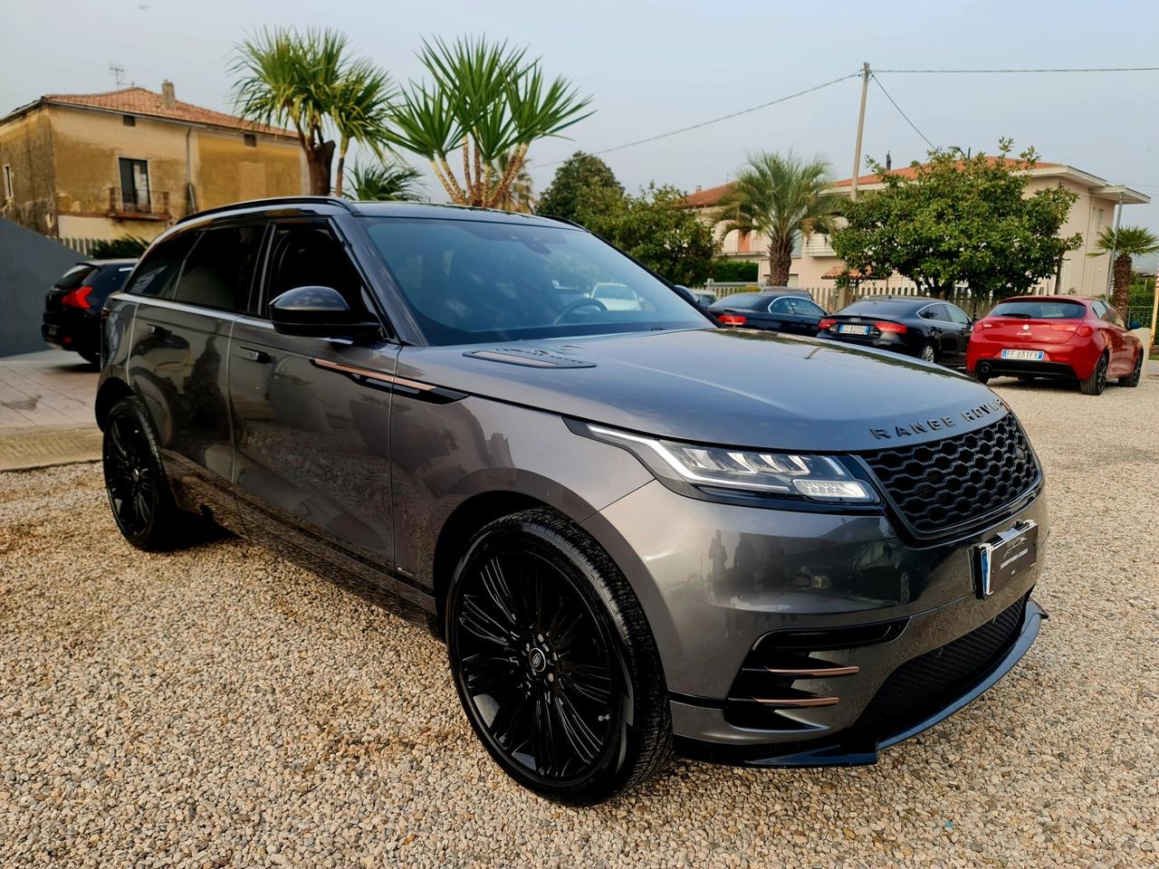 Land Rover Range Rover Velar Range Rover Velar 2.0D I4 240 CV R-Dynamic HSE