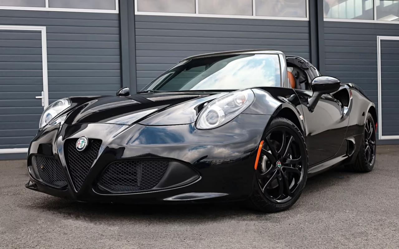 Alfa Romeo 4C 1750 TBi Spider FULL CARBON/ALPINE/RETROCAMERA
