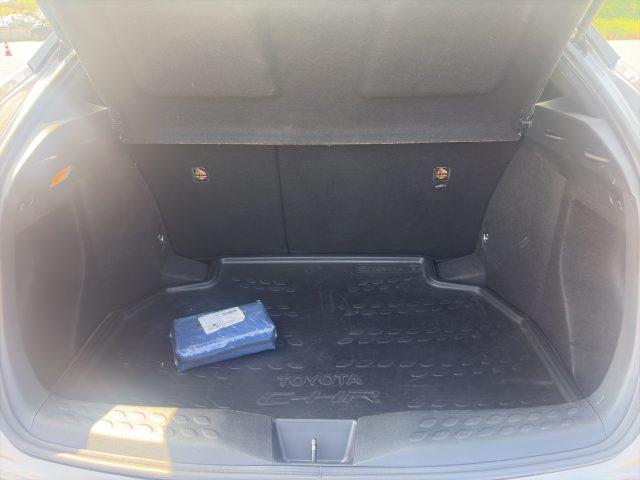 TOYOTA C-HR C-HR 1.8 Hybrid E-CVT Business