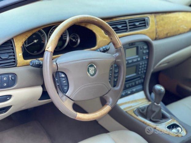 JAGUAR S-Type (X204) - 2004