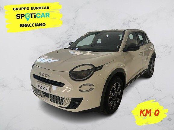 Fiat 600 Hybrid Hybrid 100 CV DCT MHEV